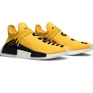 Yellow size 11 worn human races